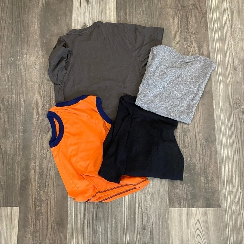 Bundle‎ of Boys Short Sleeve and Sleeveless Shirts Size 6